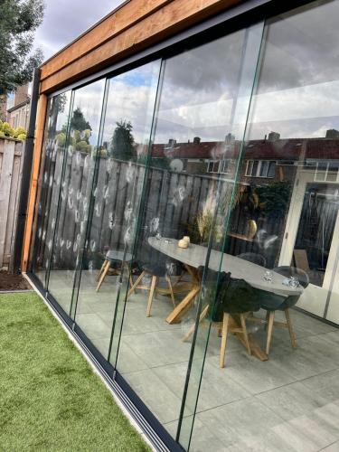 171c88cc-1501-49cf-b84b-ad7c1dc789c4-2