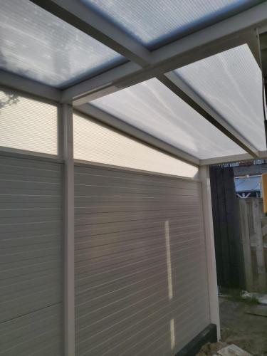 3745297c-df38-4c5c-8a35-d8d72bdff693-2