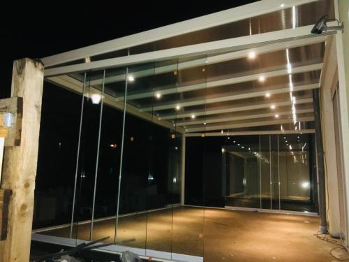 73afa656-cbaa-4e92-a5c5-81c232bef001-2