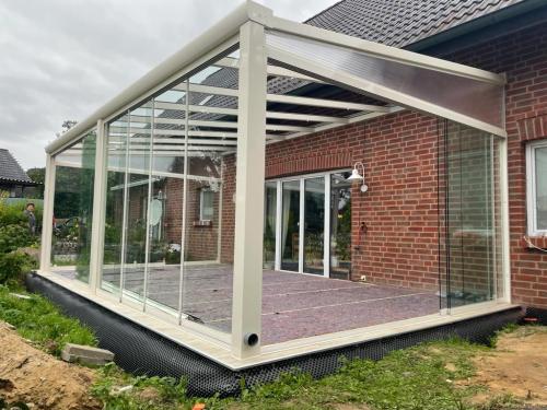 85287d19-89bc-48c1-8fef-8dca8079ca37-2