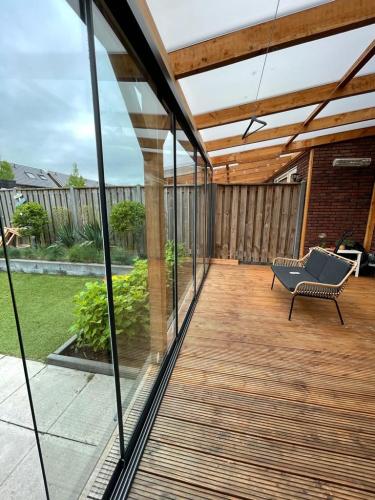 b19dd441-7044-4acd-a7b7-55a8f686b8b5-2